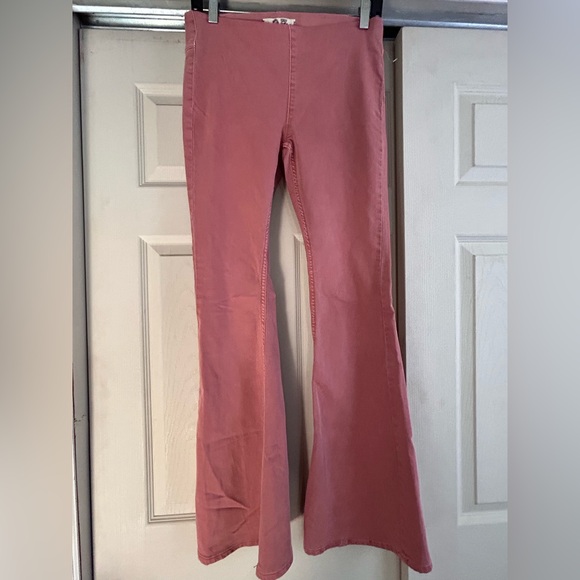 Free People We The Free Penny Pull-On Flare Jeans
Clay Rose Pink size 27 - Picture 4 of 8